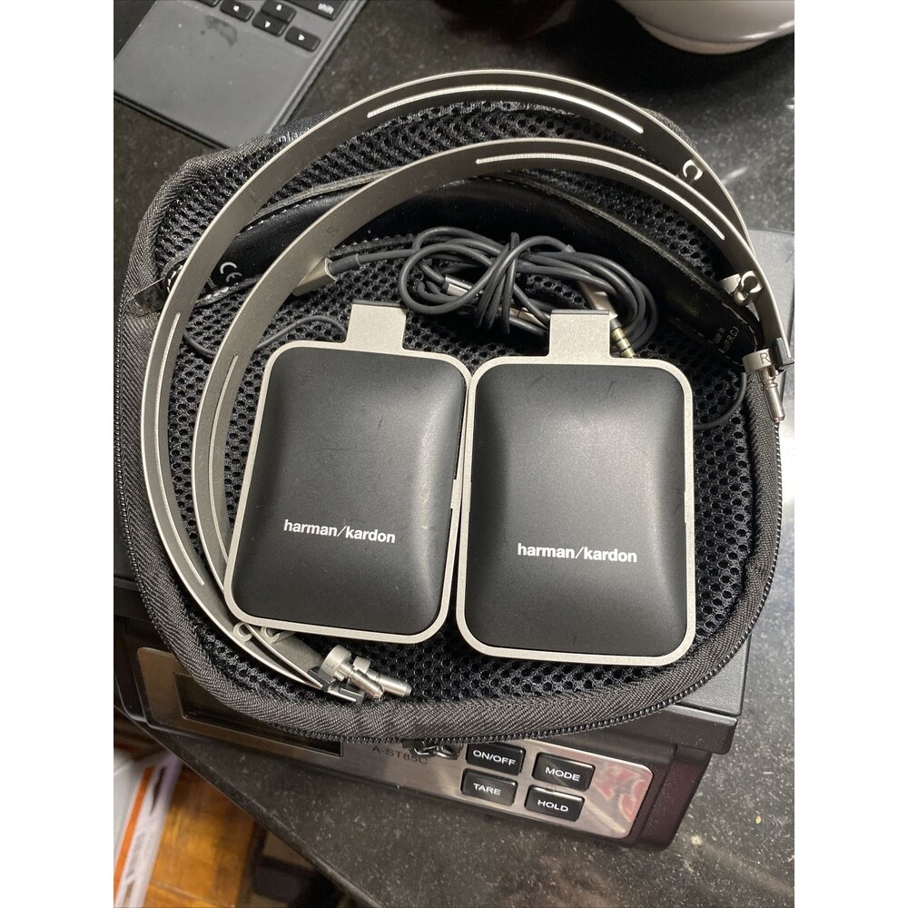 Harman Cardin headset flat earpieces for parts only